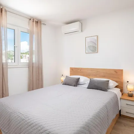 Il Mar - New With Garage Makarska