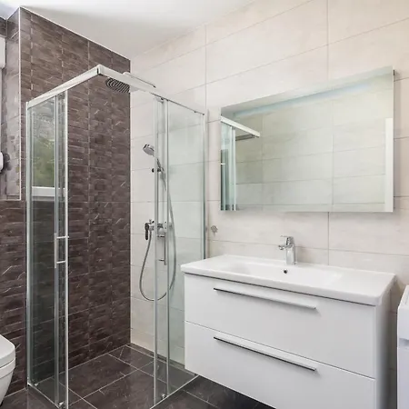 Appartement Il Mar - New With Garage *