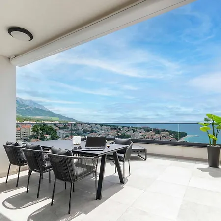 Apartamento Il Mar - New With Garage Makarska