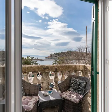 Il Mar - New With Garage Apartamento Makarska